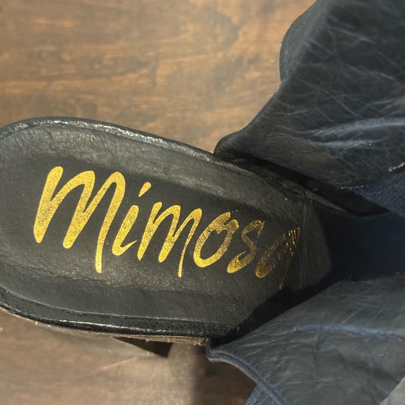 Mimosa leather shoes - Picture 4 of 4